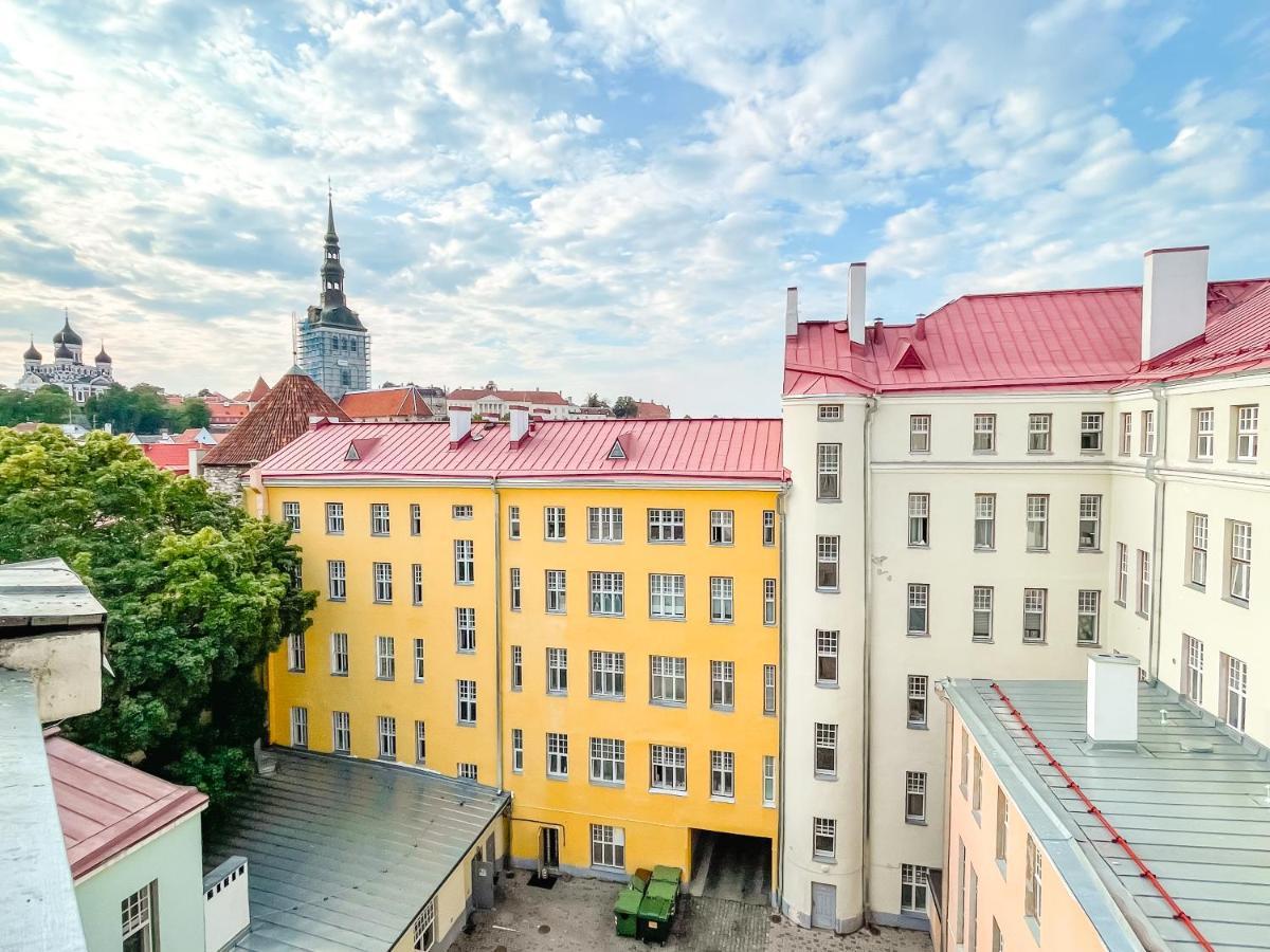 Old Town - Suur Karja Apartment Таллінн Екстер'єр фото